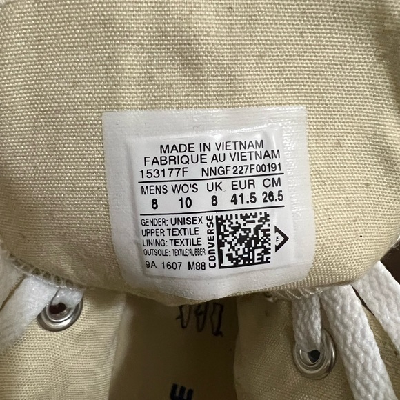 CONVERSE UNISEX CHUCK TAYLOR HIGH TOP - Picture 4 of 7